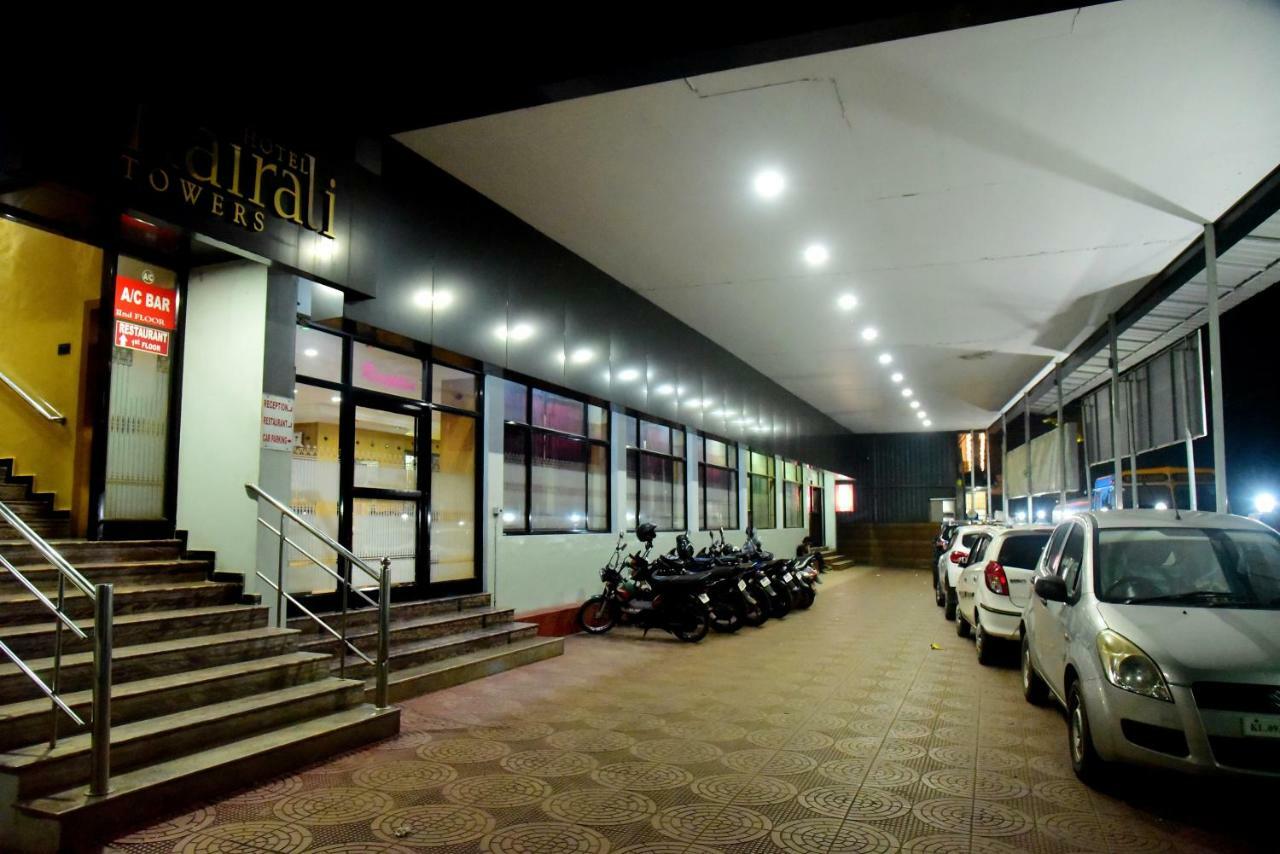 Hotel Kairali Towers Palakkad Exteriör bild